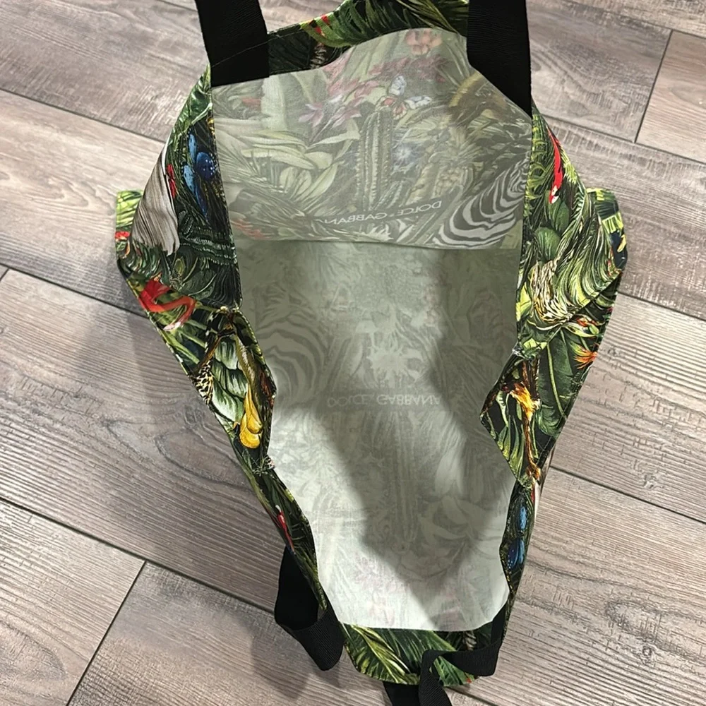 Dolce & Gabbana Multicolor Jungle Print Tote - Picture 9 of 14